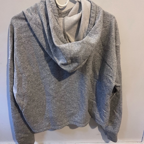 Under armor gray hoodie. Logo down the side - Picture 2 of 3